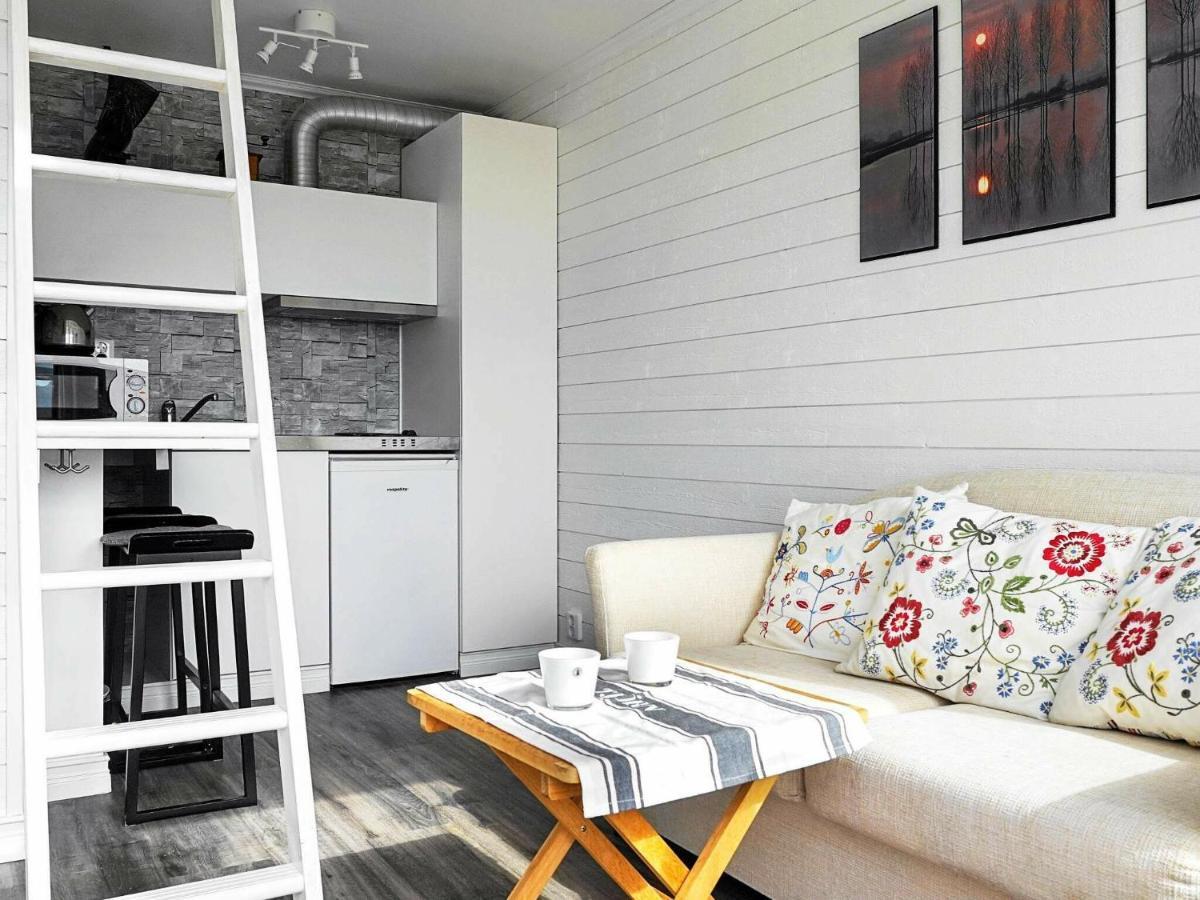 2 Person Holiday Home In R Nn Ng Rönnäng Exteriör bild